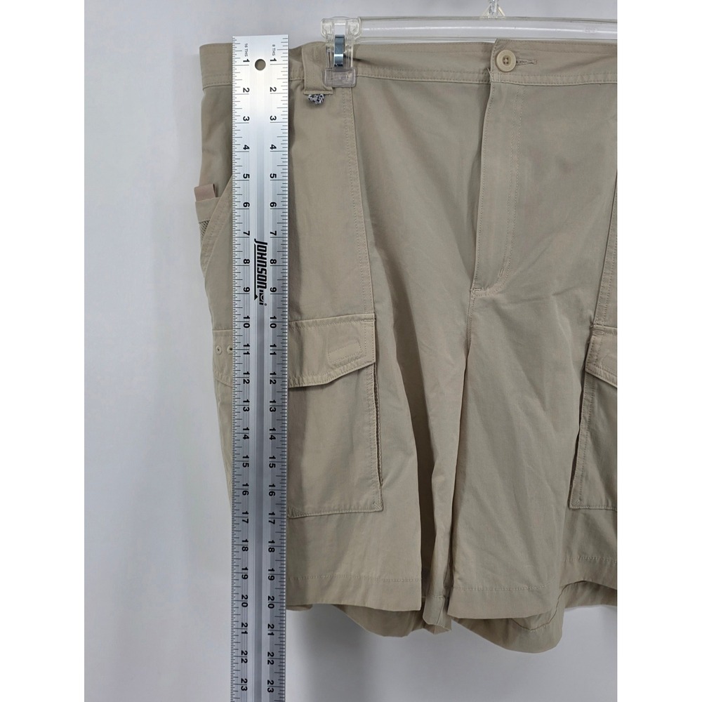 Columbia Mens XXL 8L Shorts PFG Performance Fishing Gear Tan Cargo Utility - Picture 3 of 9
